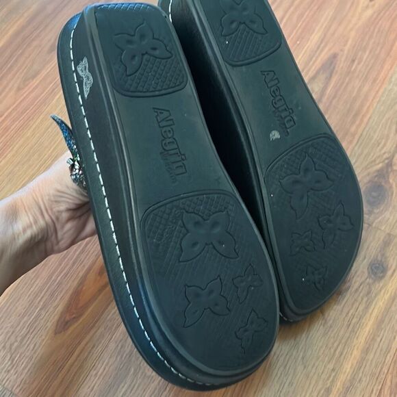 Alegria black blue butterfly leather slip on shoe size 38 - Picture 5 of 7